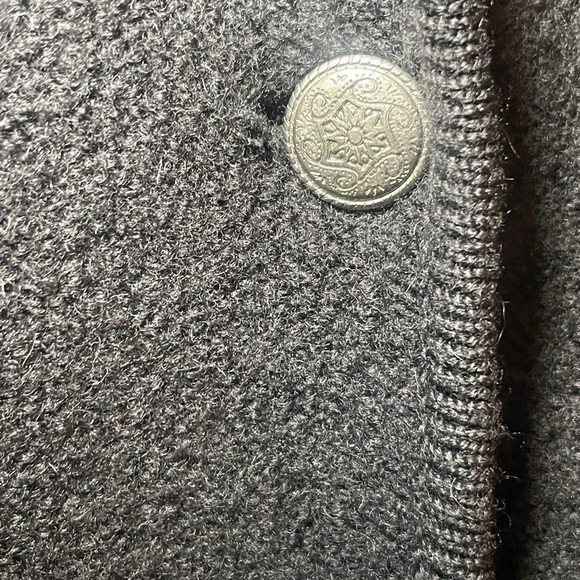 L.L.Bean Vintage Women’s 100% Wool Black Jacket Cardigan Sweater  Sustainable L - Picture 3 of 5